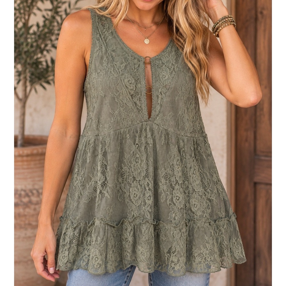 American Eagle Green Lace Tiered Babydoll Tank Medium boho romantic fairycore